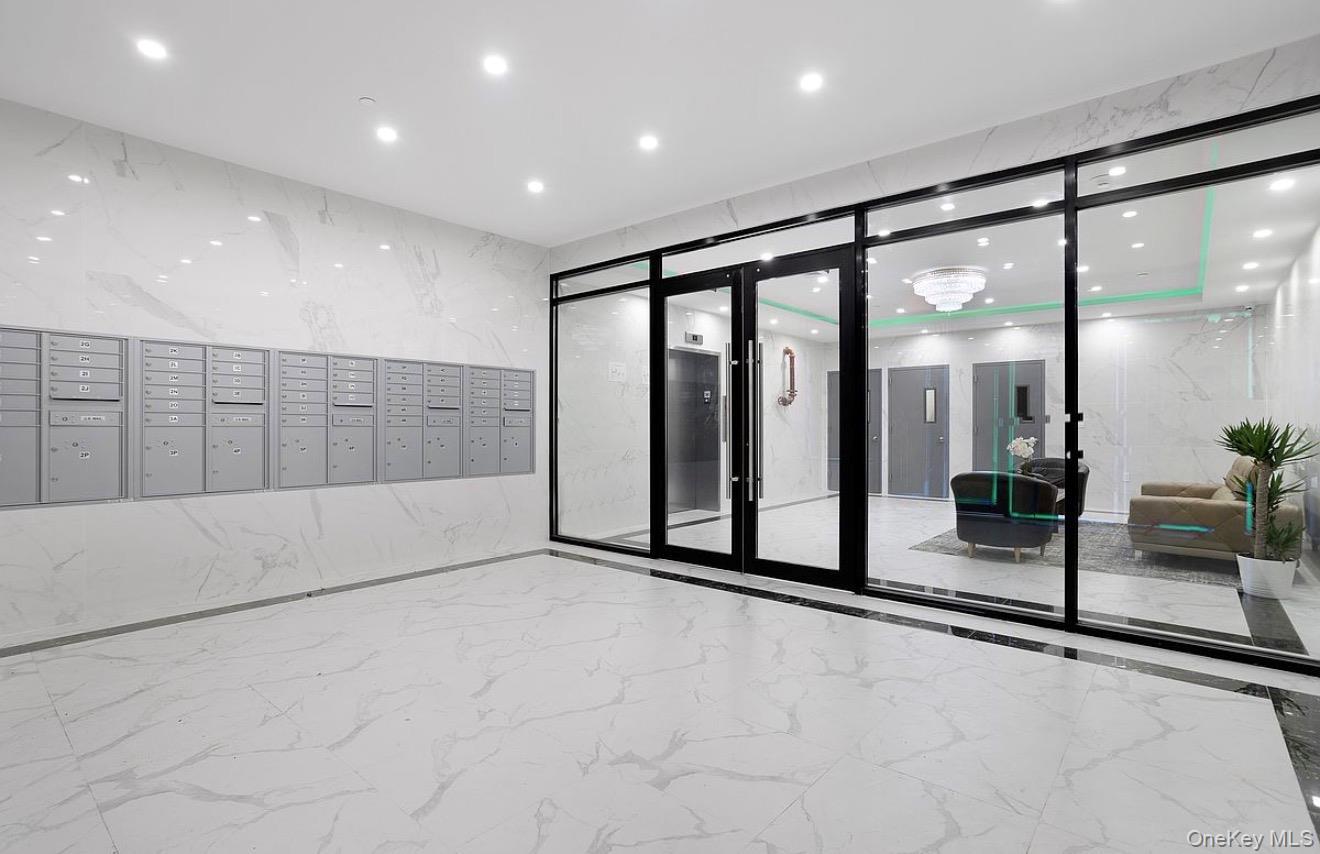 Apartment 31st Avenue  Queens, NY 11377, MLS-995311-2