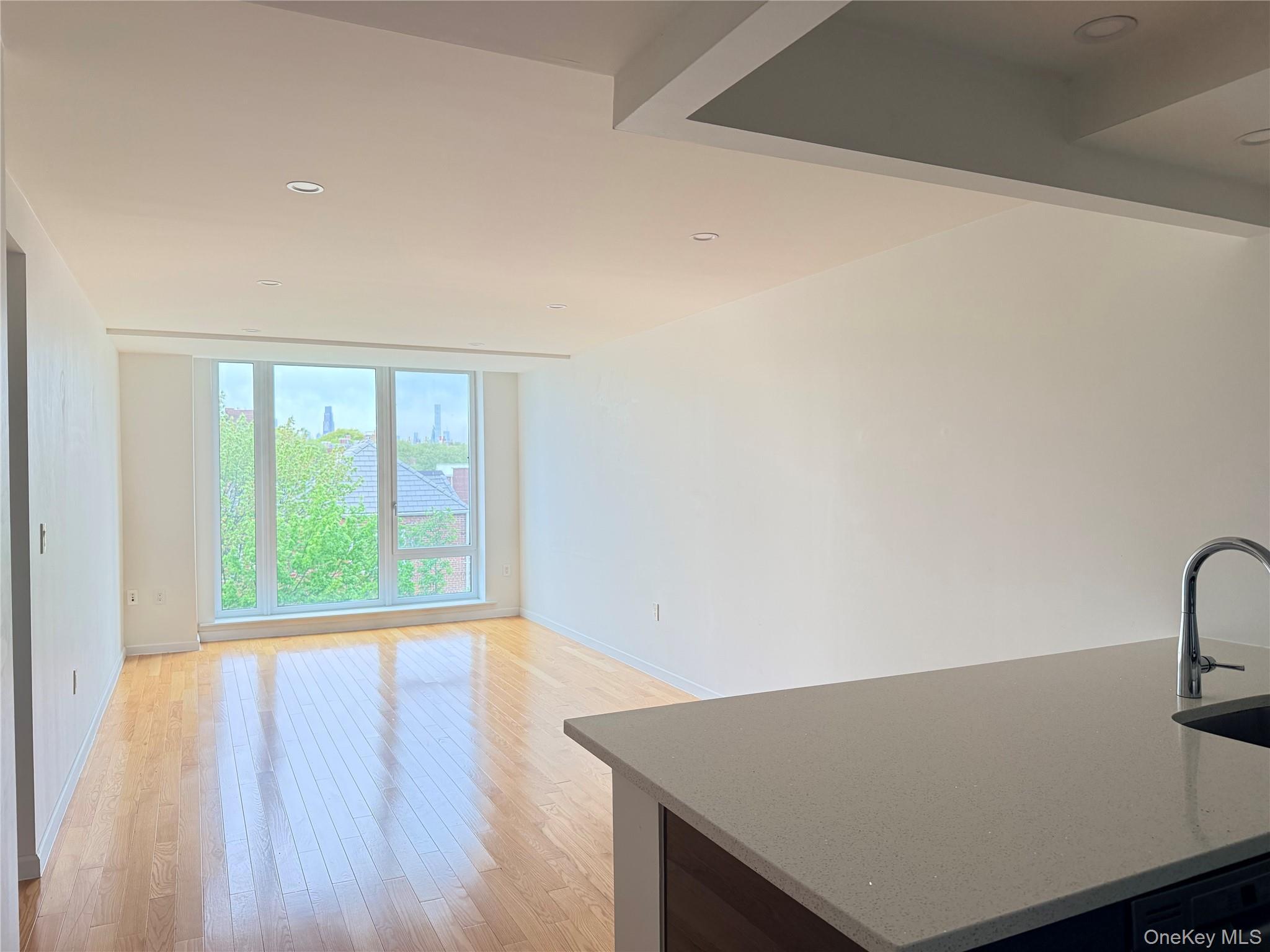 Apartment 31st Avenue  Queens, NY 11377, MLS-995311-5