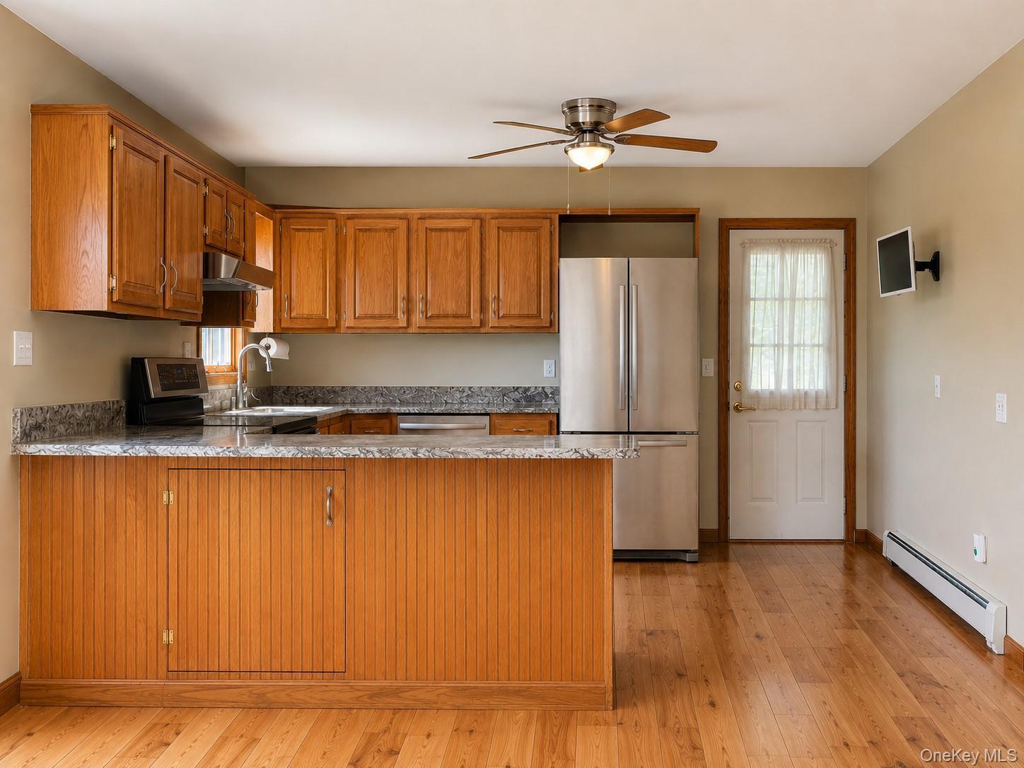 Single Family Roberts Lane  Suffolk County, NY 11940, MLS-995336-11
