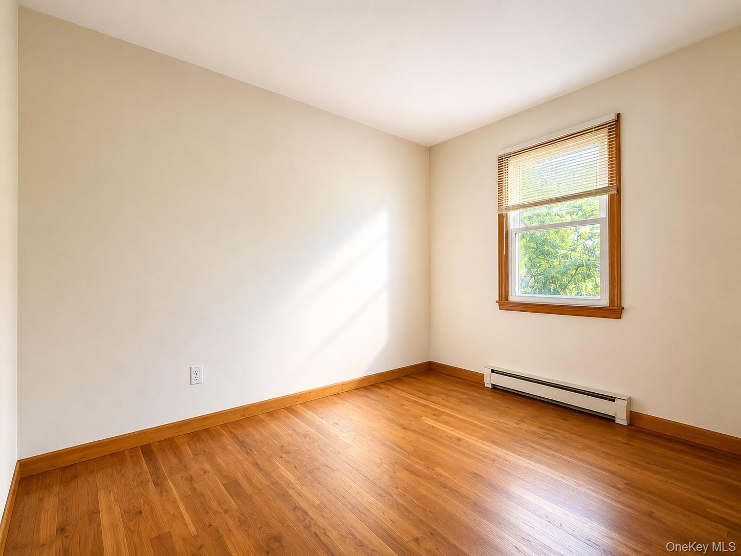 Single Family Roberts Lane  Suffolk County, NY 11940, MLS-995336-13