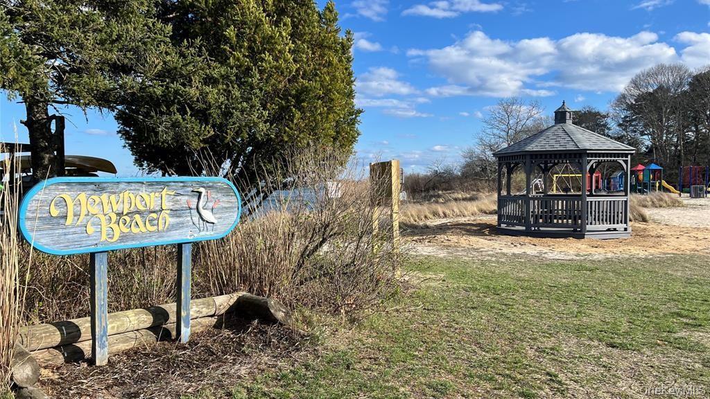 Single Family Roberts Lane  Suffolk County, NY 11940, MLS-995336-28