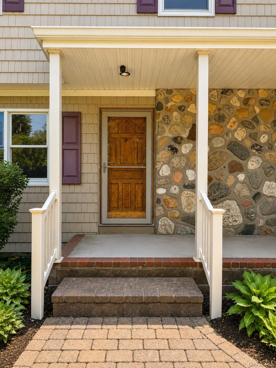 Single Family Roberts Lane  Suffolk County, NY 11940, MLS-995336-4