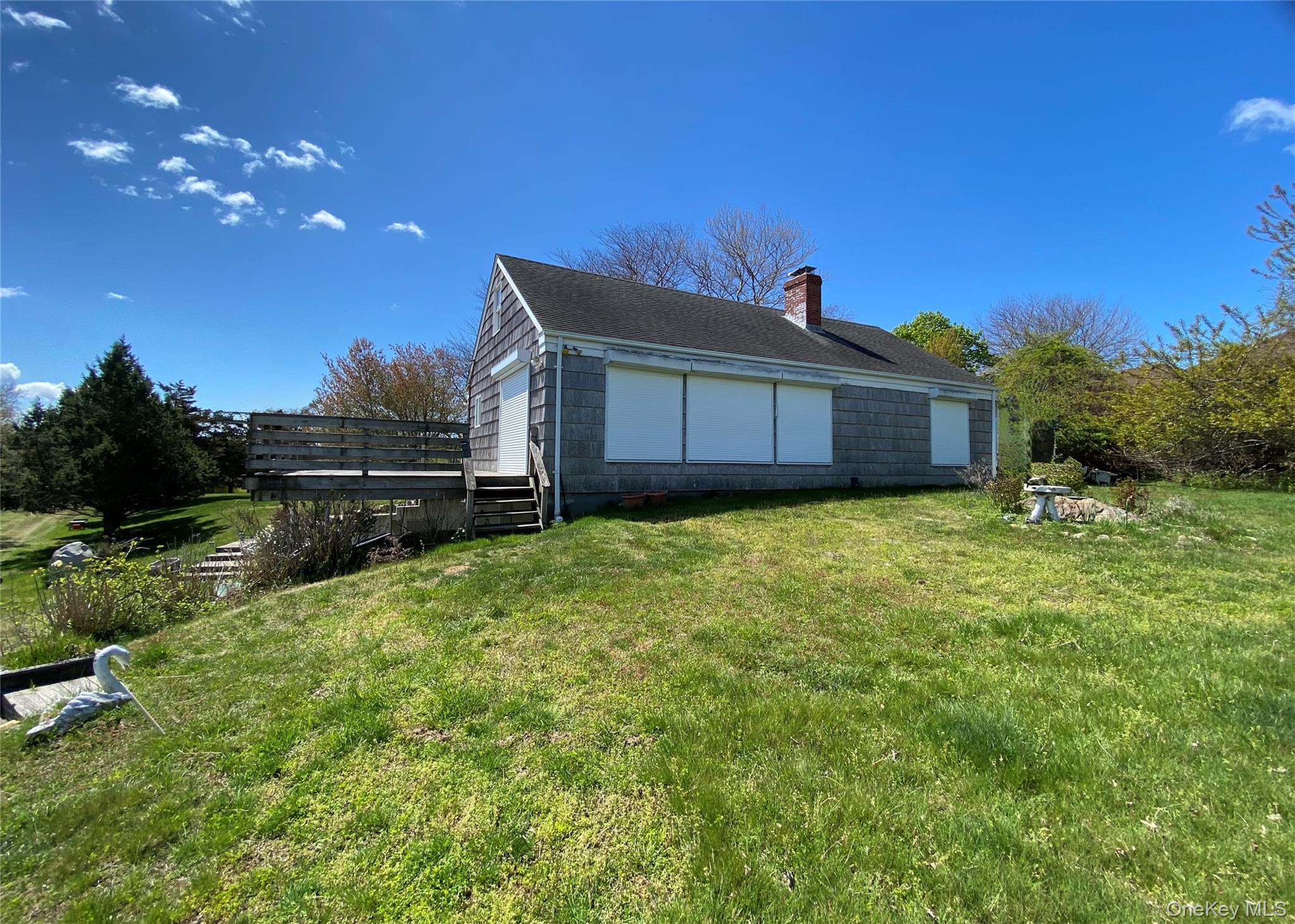 Single Family Sound Drive Suffolk County, NY 11944, MLS-995366-6