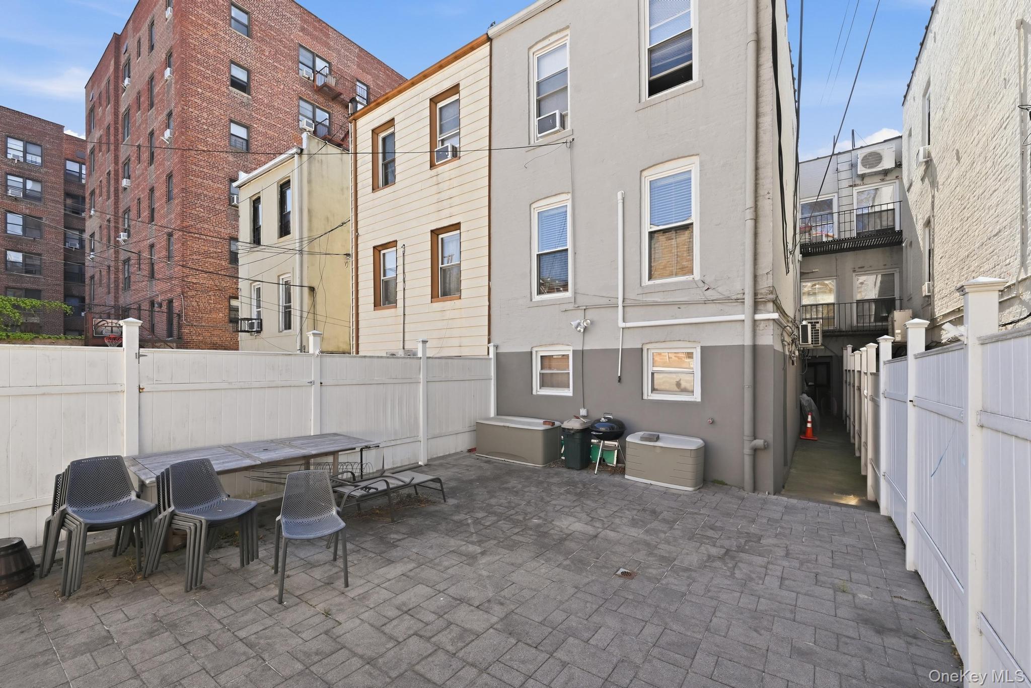 Single Family 3rd  Brooklyn, NY 11223, MLS-995370-7