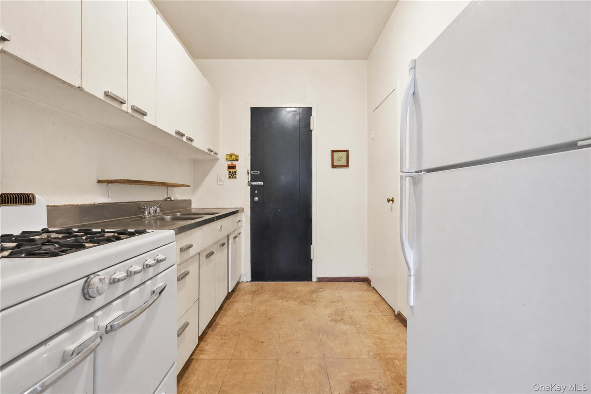 Coop Fordham Hill  Bronx, NY 10468, MLS-995386-4