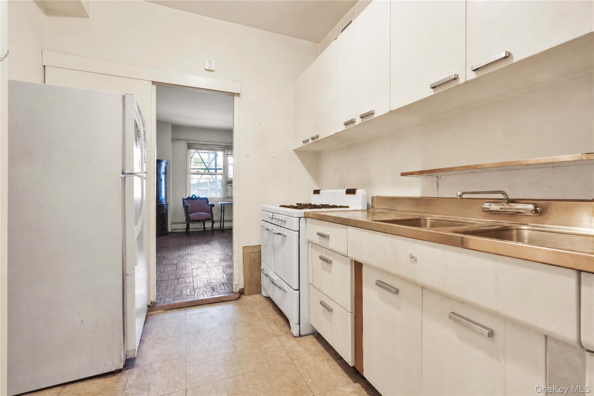 Coop Fordham Hill  Bronx, NY 10468, MLS-995386-5