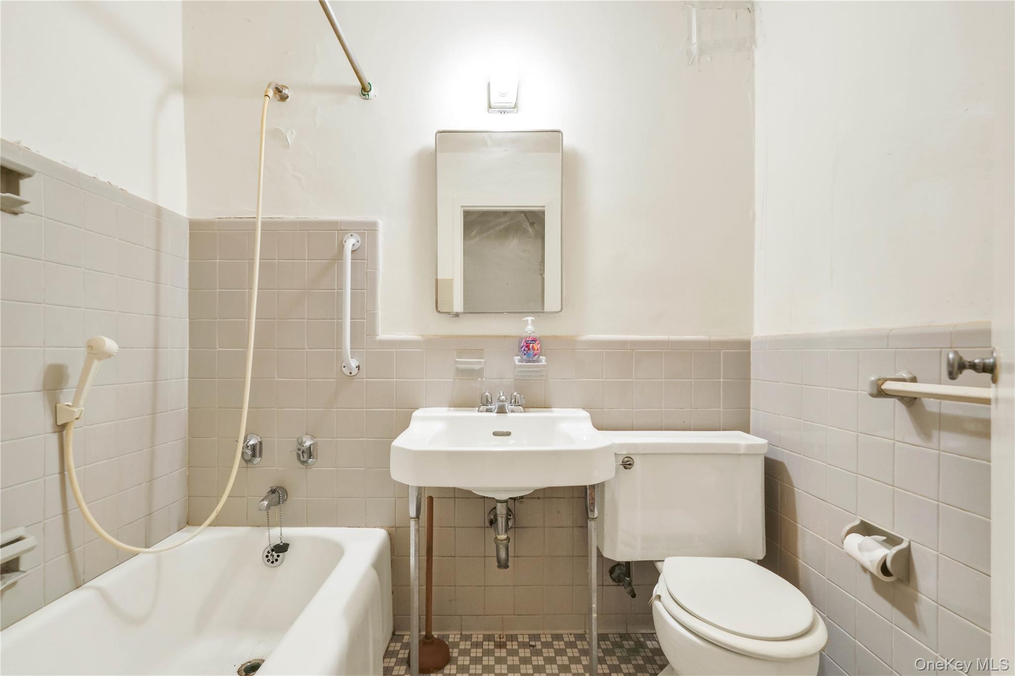 Coop Fordham Hill  Bronx, NY 10468, MLS-995386-6