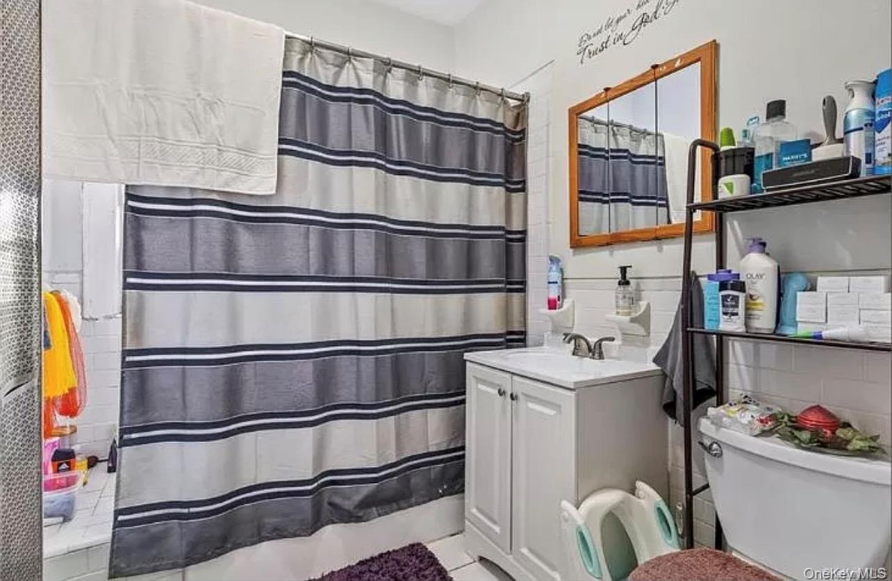Single Family 221st Bronx, NY 10469, MLS-995395-31