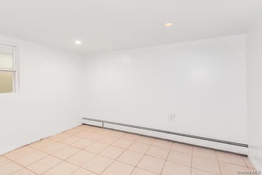 Single Family 221st Bronx, NY 10469, MLS-995395-34