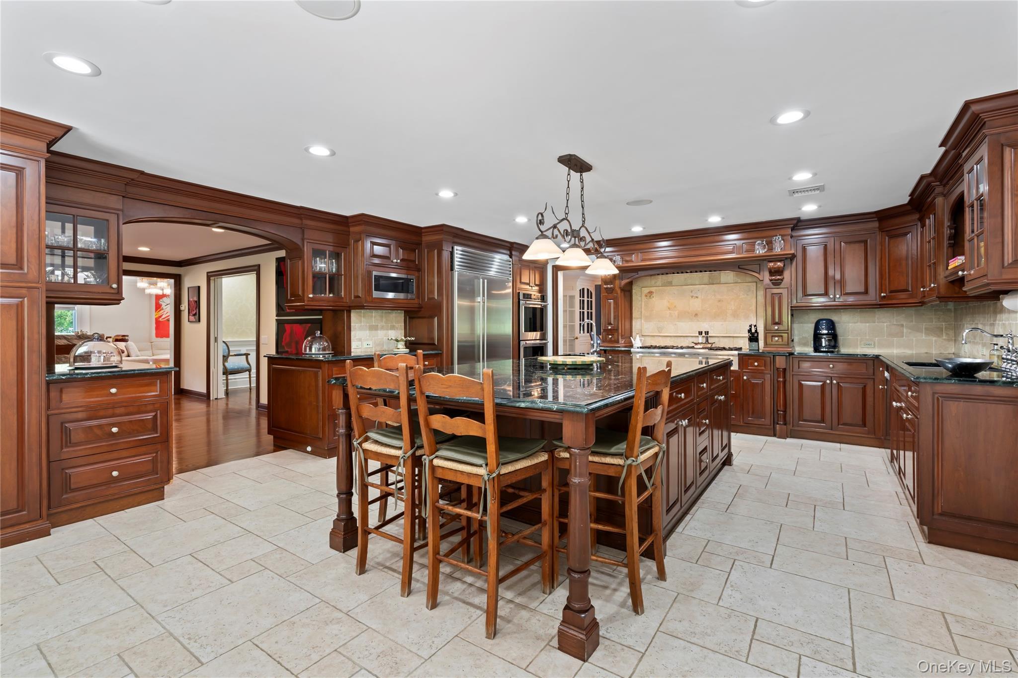 Single Family Montrose Court  Nassau County, NY 11576, MLS-995401-12