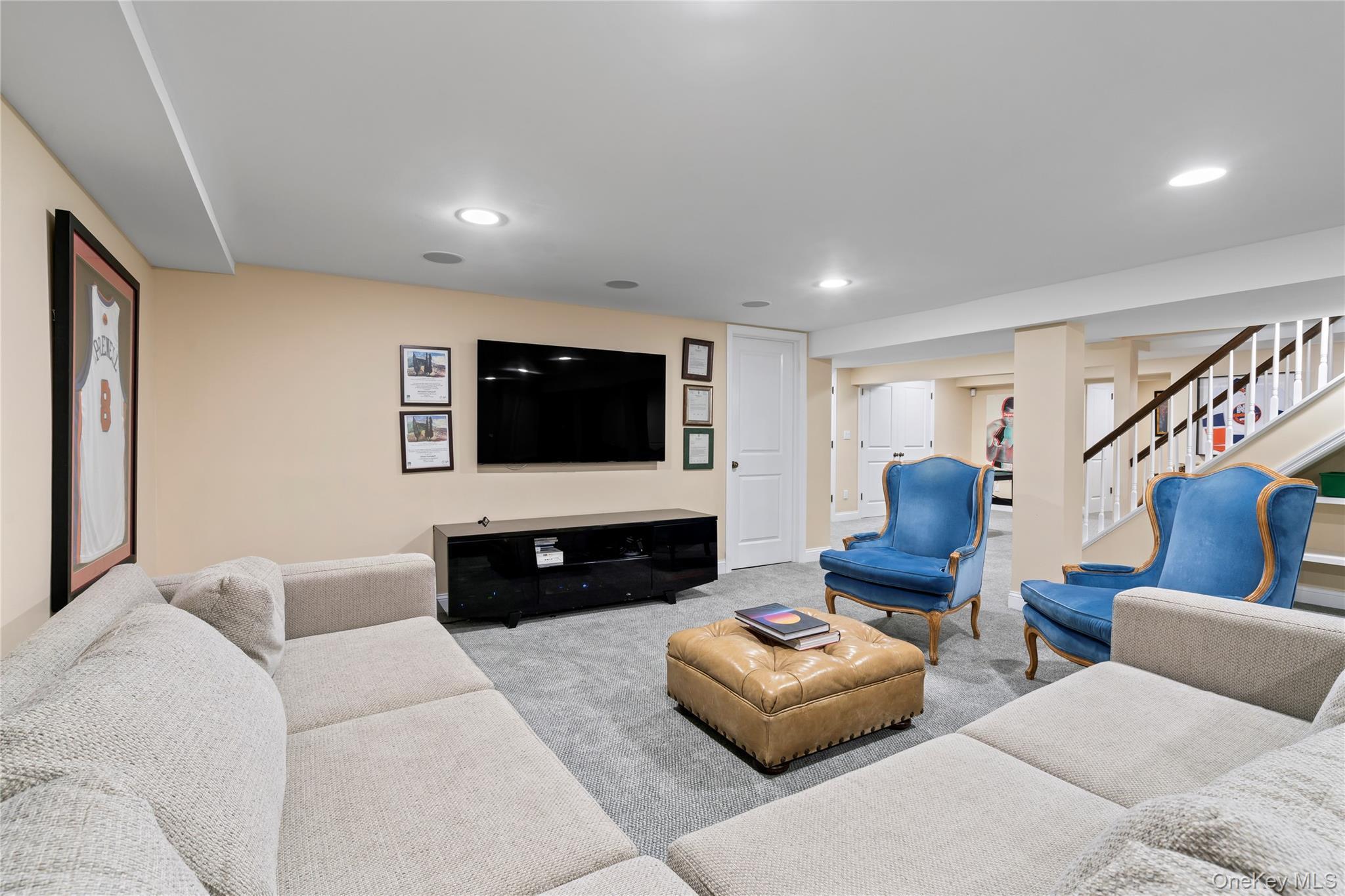 Single Family Montrose Court  Nassau County, NY 11576, MLS-995401-24