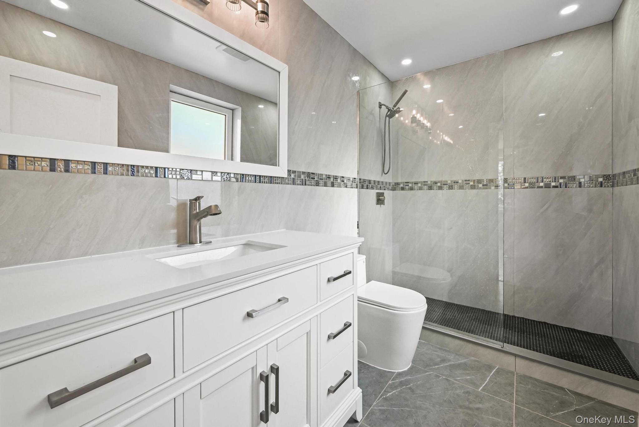 Single Family 164th Street  Queens, NY 11358, MLS-995407-18