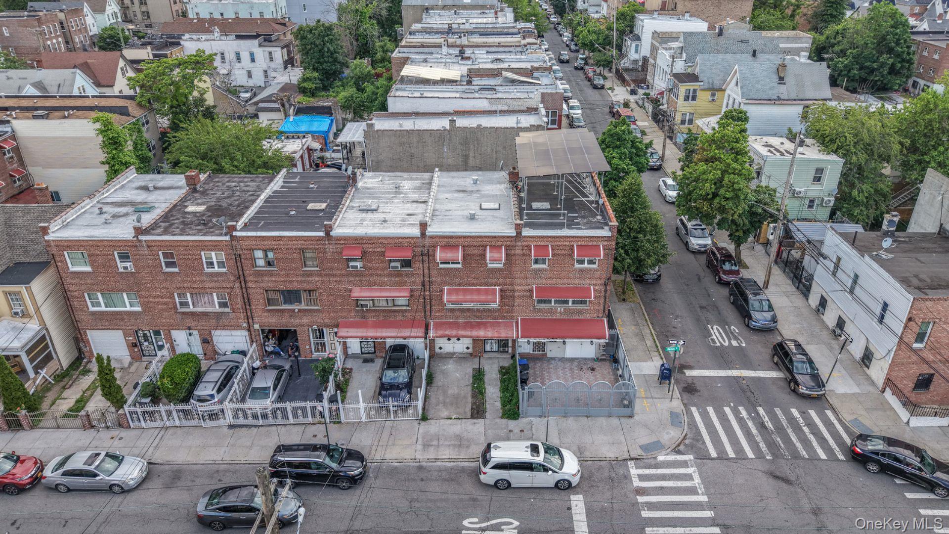 Single Family Barnes Avenue Bronx, NY 10467, MLS-995465-27