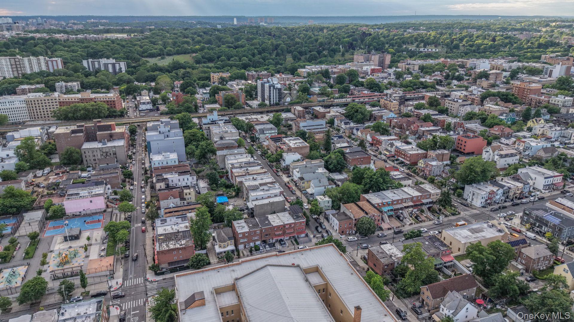 Single Family Barnes Avenue Bronx, NY 10467, MLS-995465-30