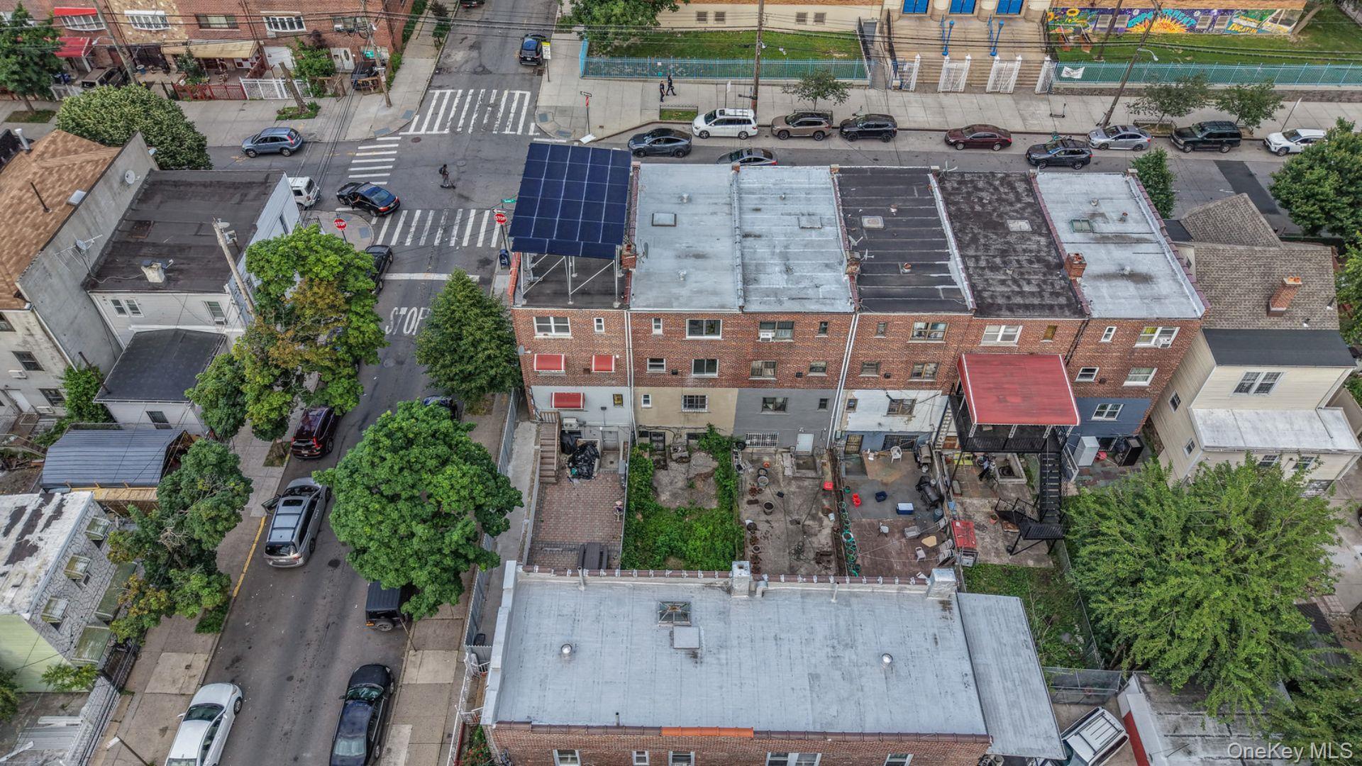 Single Family Barnes Avenue Bronx, NY 10467, MLS-995465-32