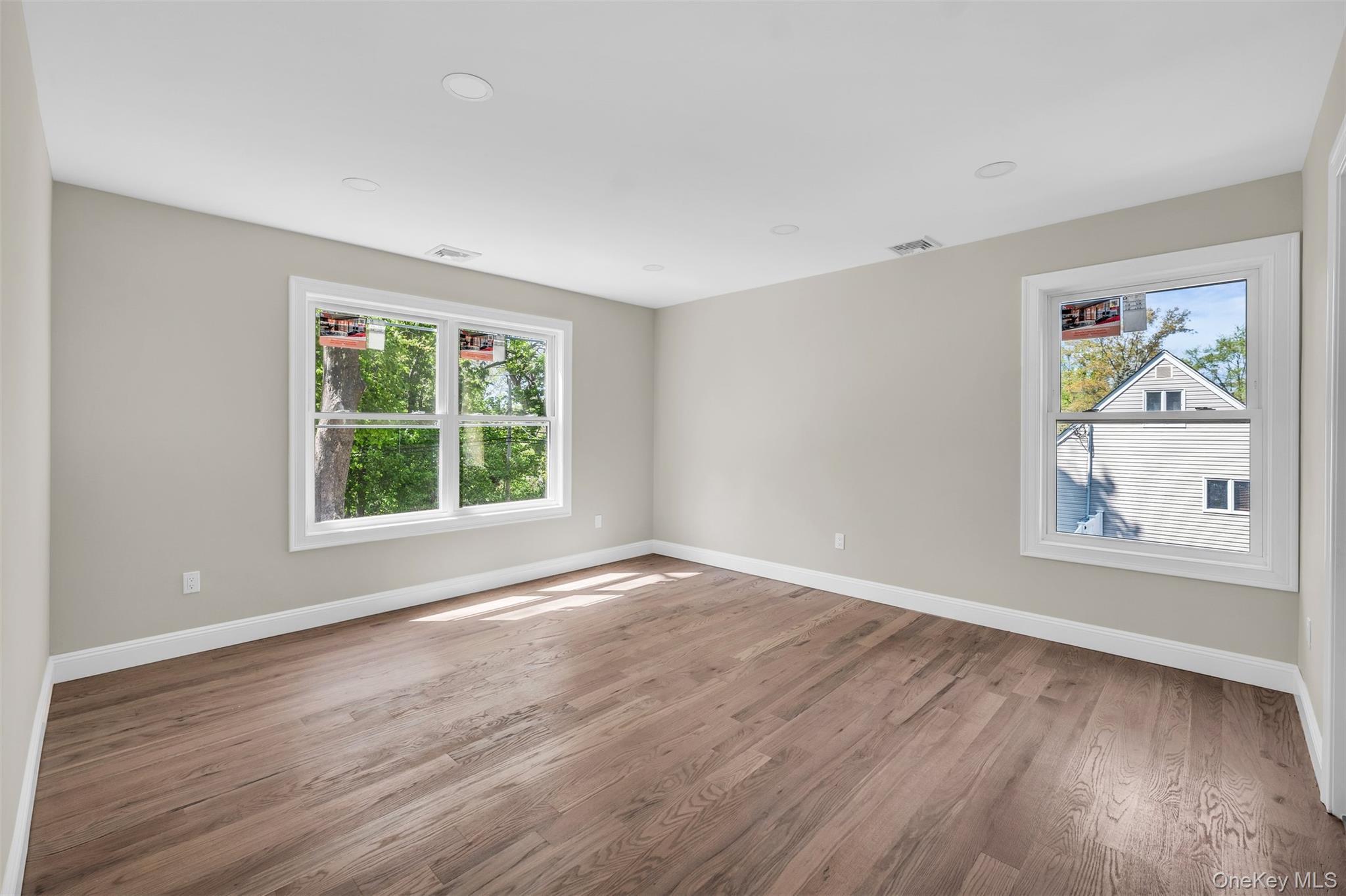 Single Family Lehigh Avenue Suffolk County, NY 11720, MLS-995479-15