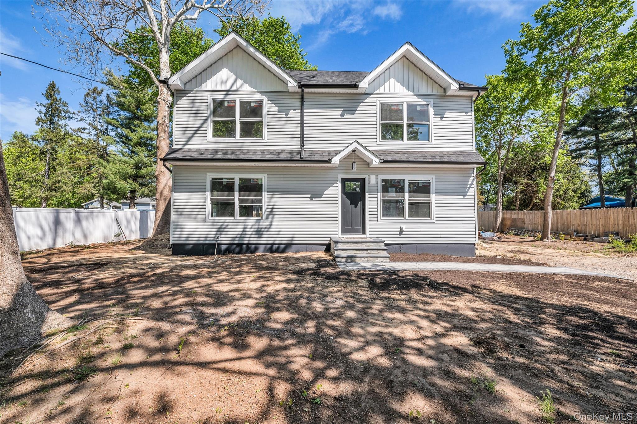 Single Family Lehigh Avenue Suffolk County, NY 11720, MLS-995479-3