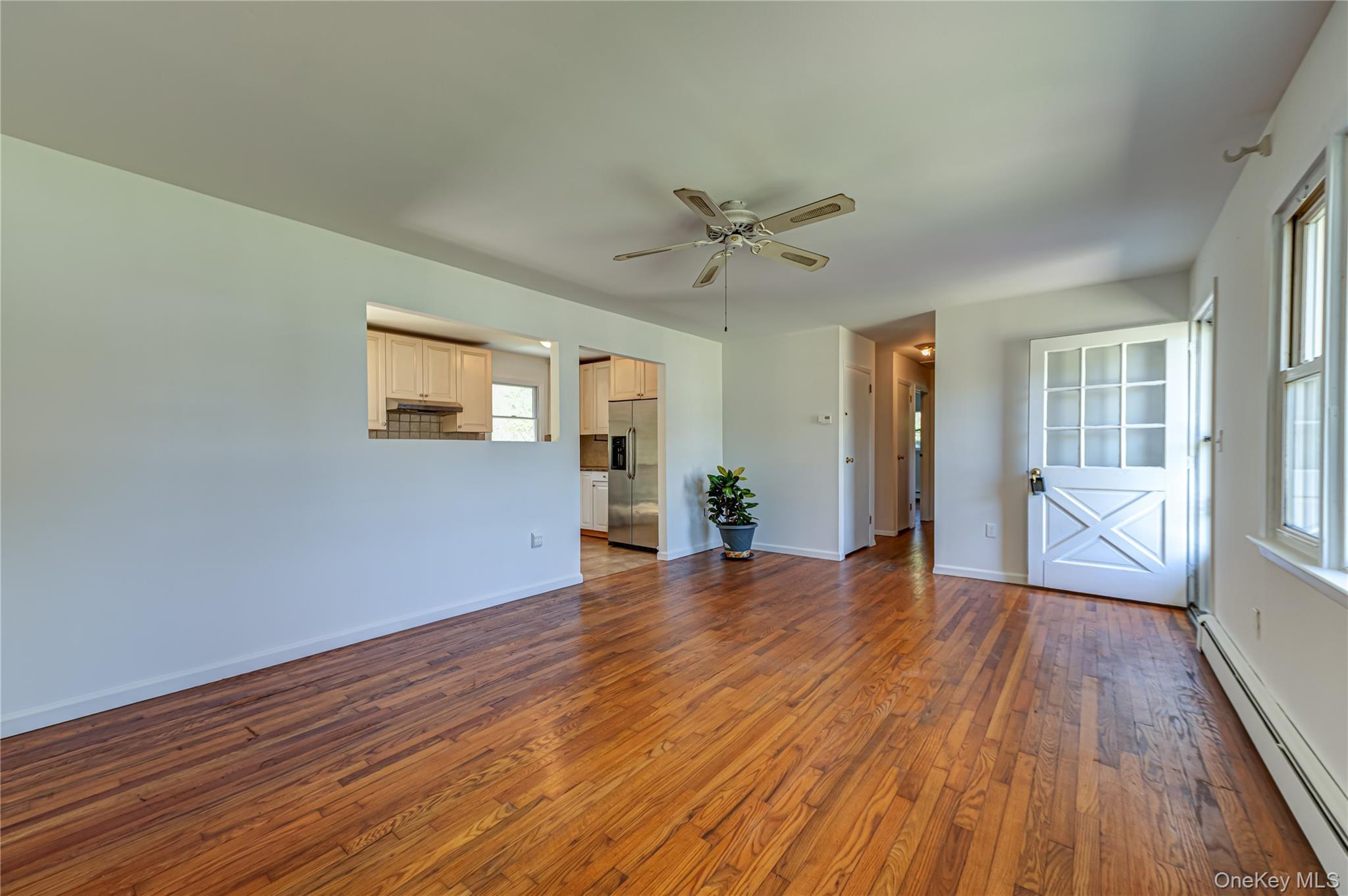 Single Family New Suffolk Avenue Suffolk County, NY 11952, MLS-995496-10