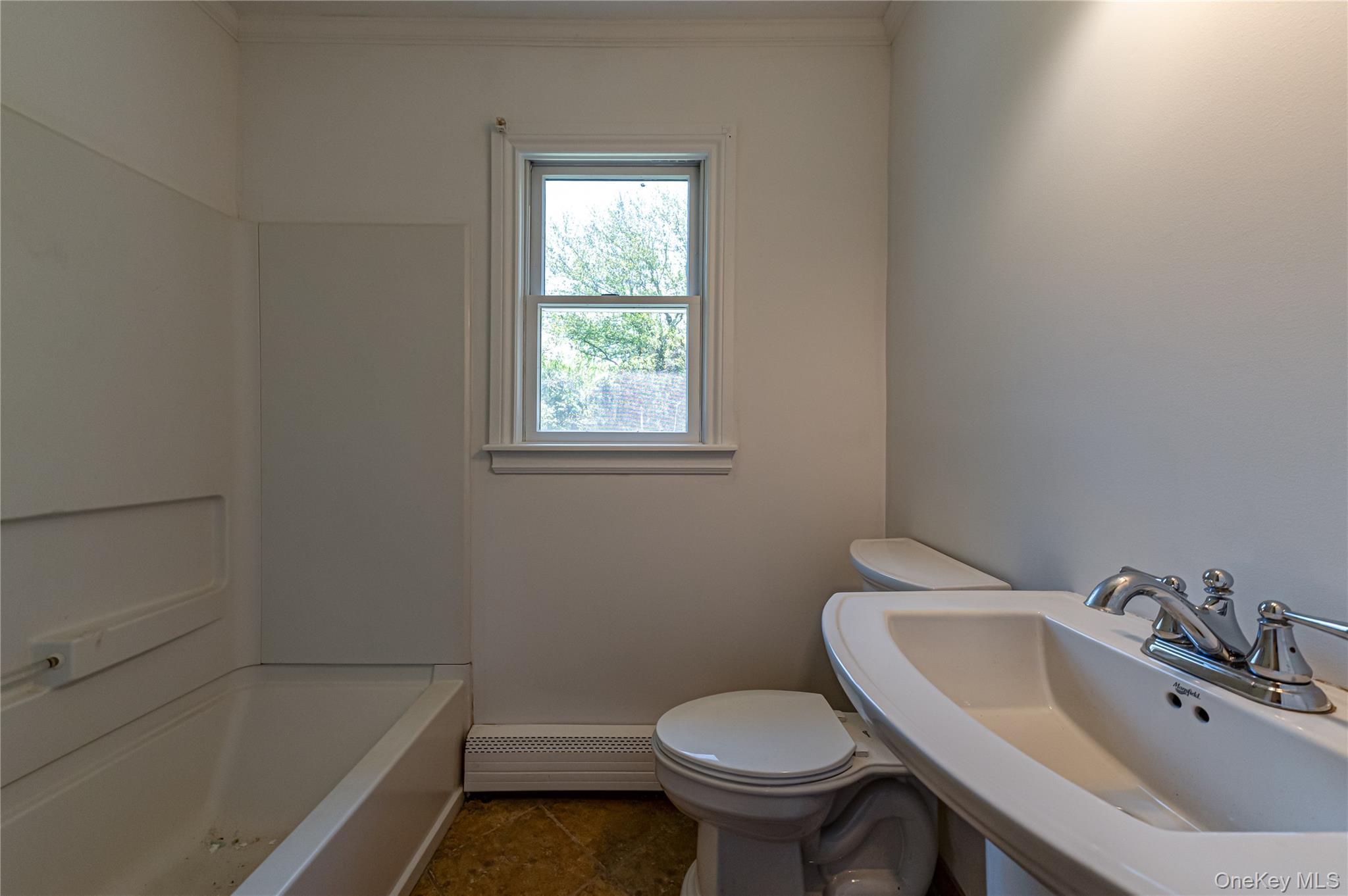 Single Family New Suffolk Avenue Suffolk County, NY 11952, MLS-995496-17