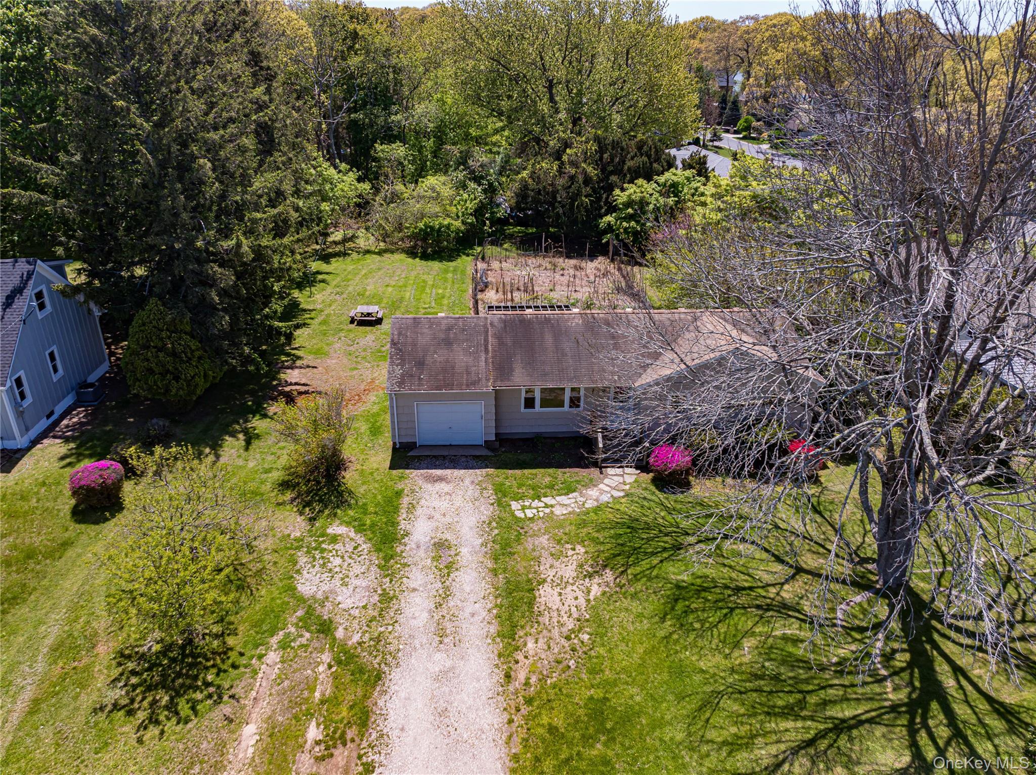 Single Family New Suffolk Avenue Suffolk County, NY 11952, MLS-995496-2