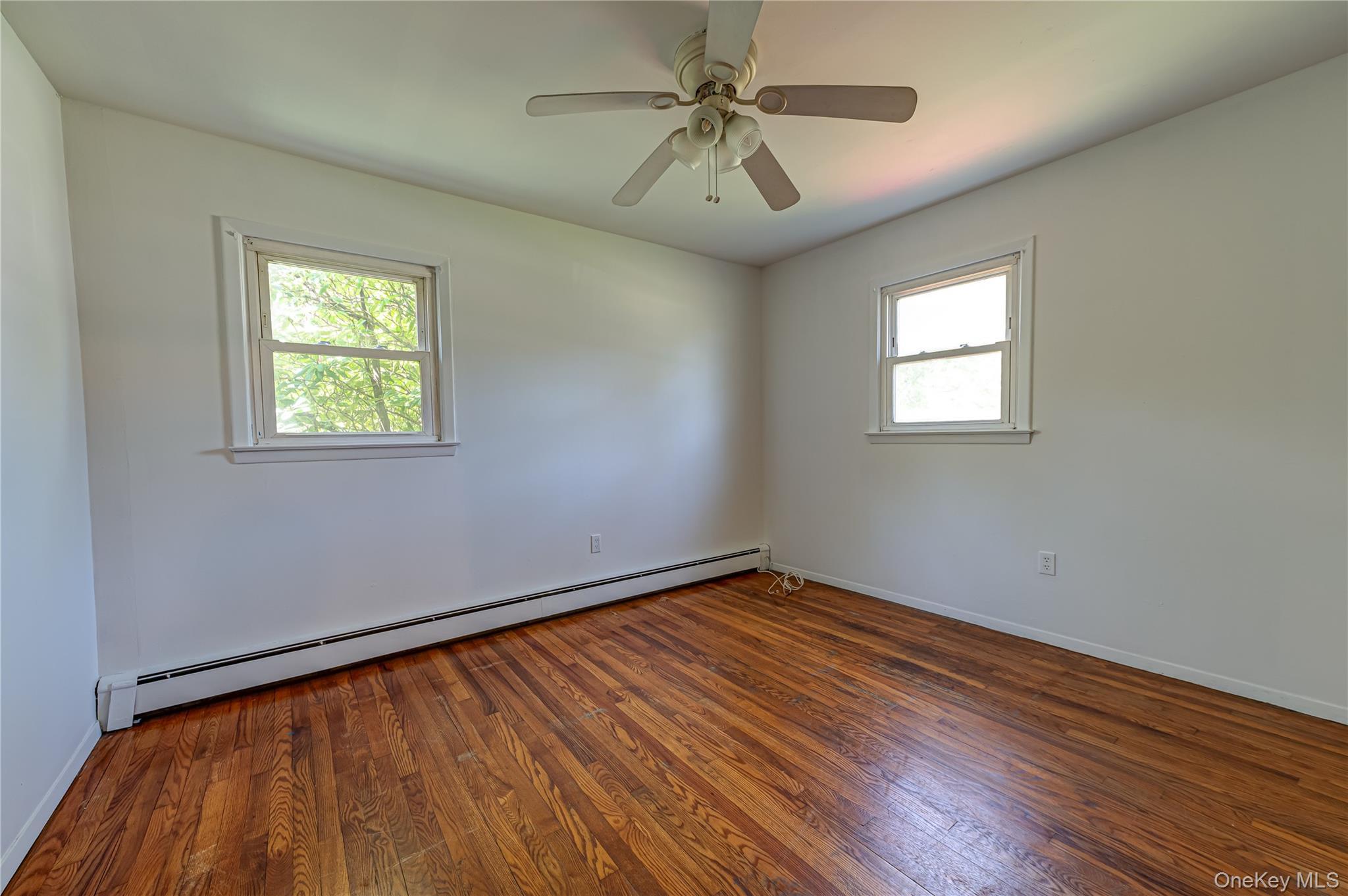 Single Family New Suffolk Avenue Suffolk County, NY 11952, MLS-995496-23