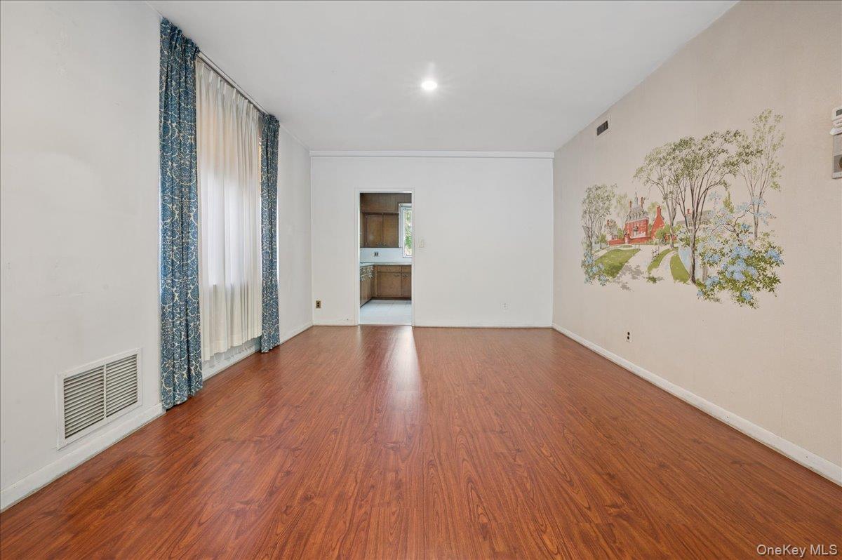 Single Family Henry Hudson  Bronx, NY 10471, MLS-995503-10