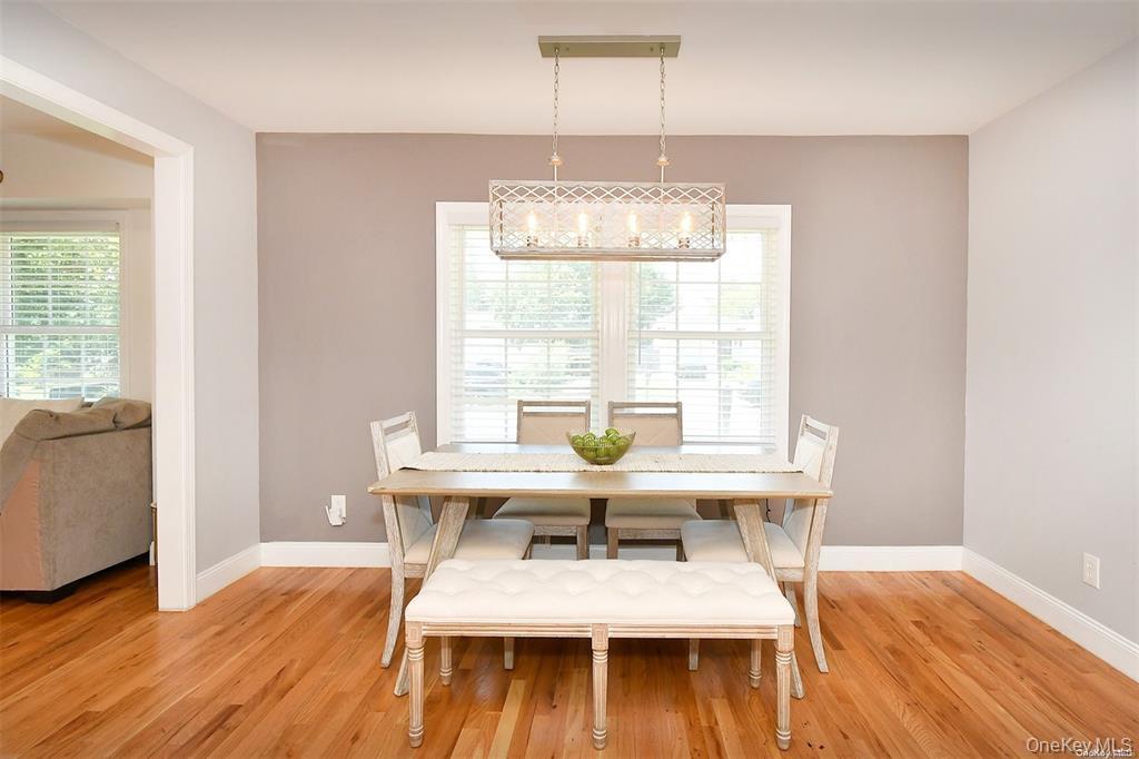 Single Family Newton  Suffolk County, NY 11784, MLS-995545-11