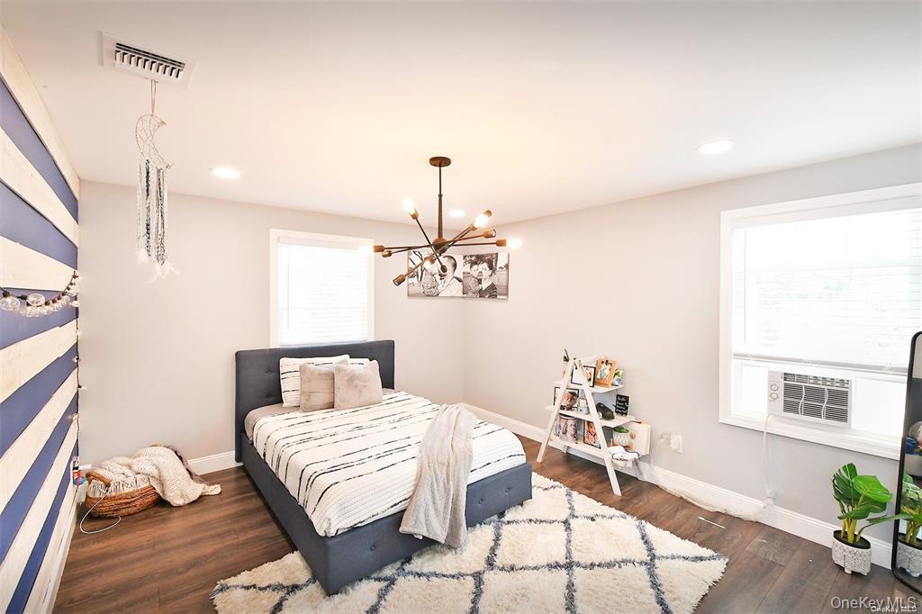 Single Family Newton  Suffolk County, NY 11784, MLS-995545-26
