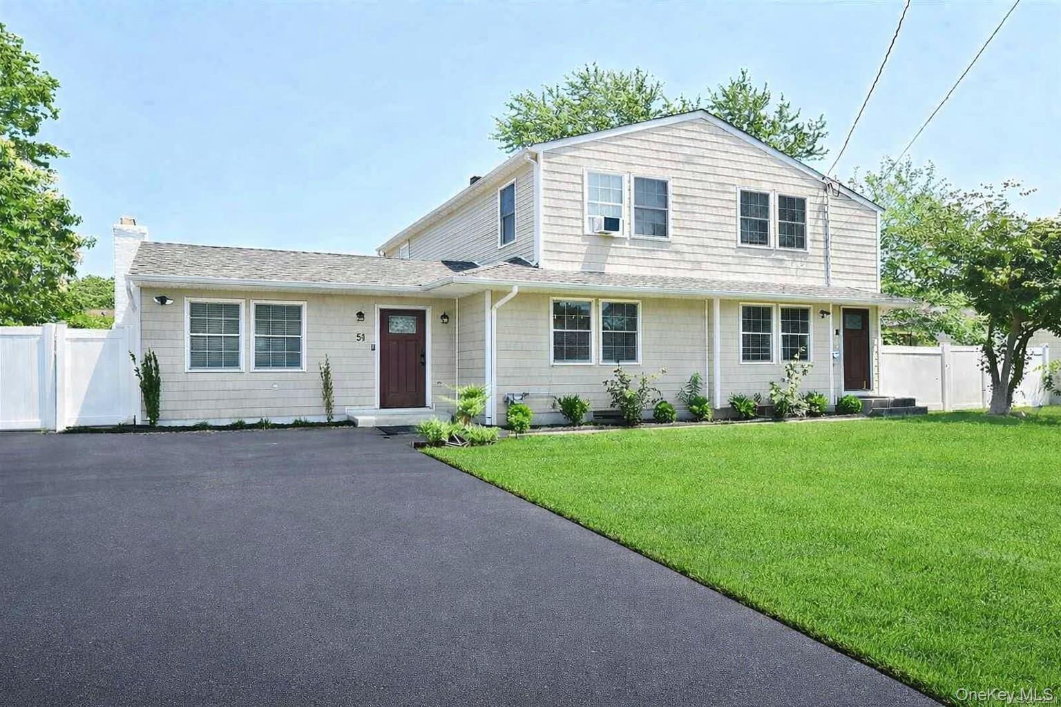Single Family Newton  Suffolk County, NY 11784, MLS-995545-36