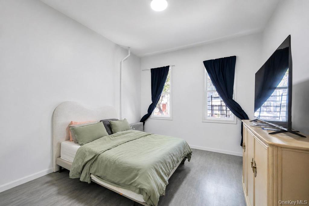 Single Family Woodbine Street Brooklyn, NY 11221, MLS-995548-18