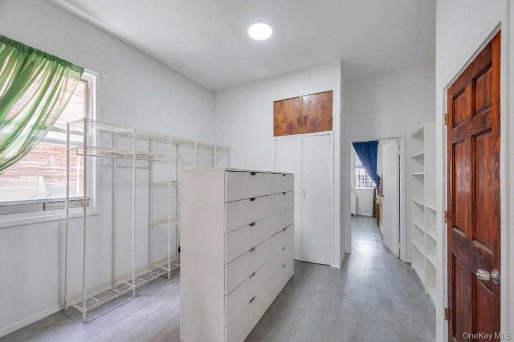 Single Family Woodbine Street Brooklyn, NY 11221, MLS-995548-20