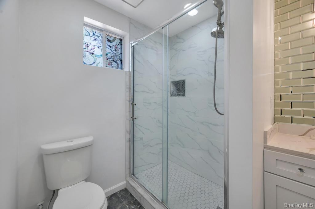 Single Family Woodbine Street Brooklyn, NY 11221, MLS-995548-27