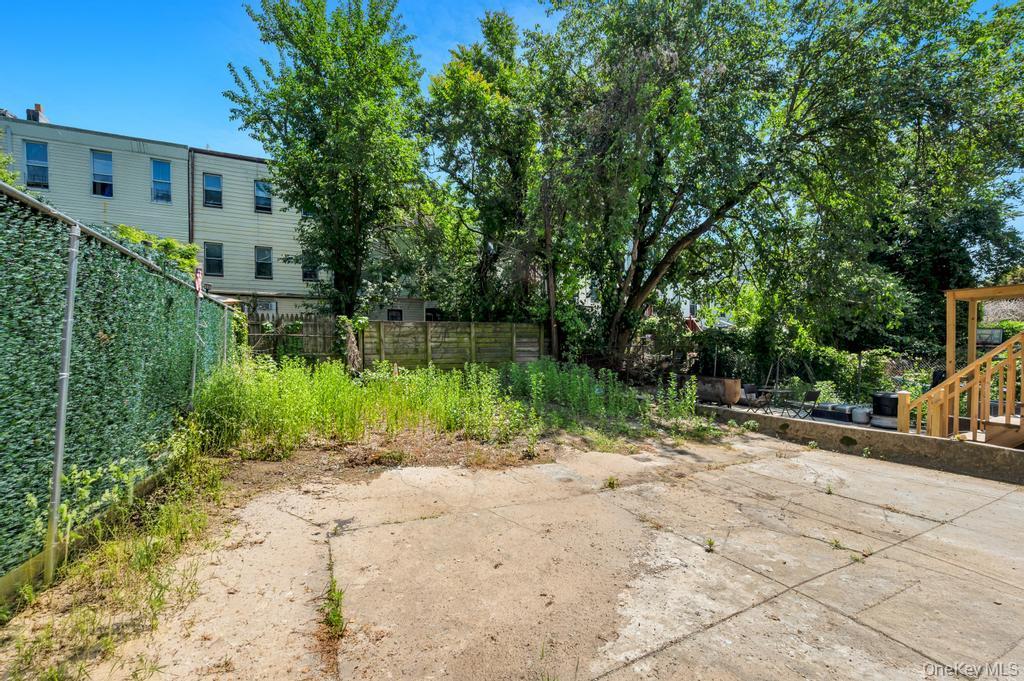 Single Family Woodbine Street Brooklyn, NY 11221, MLS-995548-5