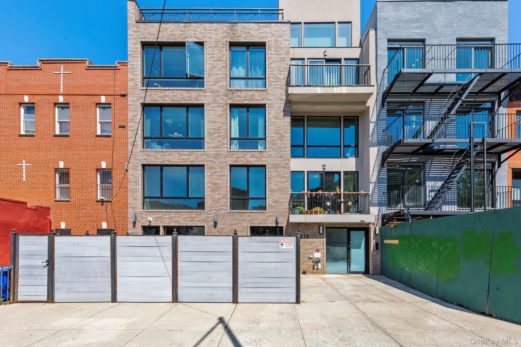Condo Hart  Brooklyn, NY 11206, MLS-995551-2