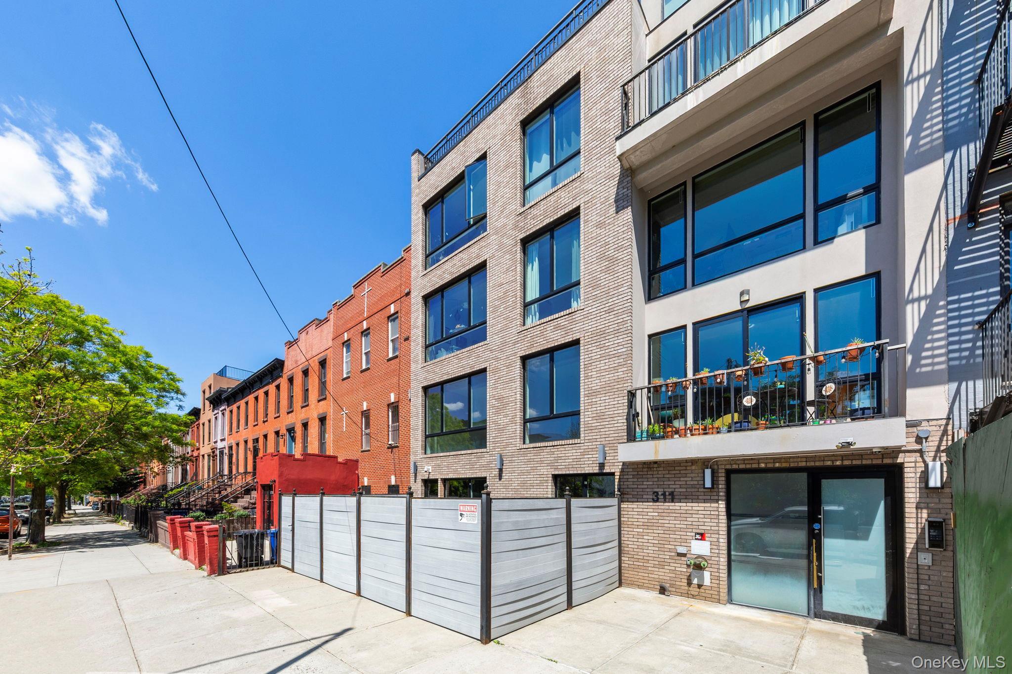 Condo Hart  Brooklyn, NY 11206, MLS-995551-3