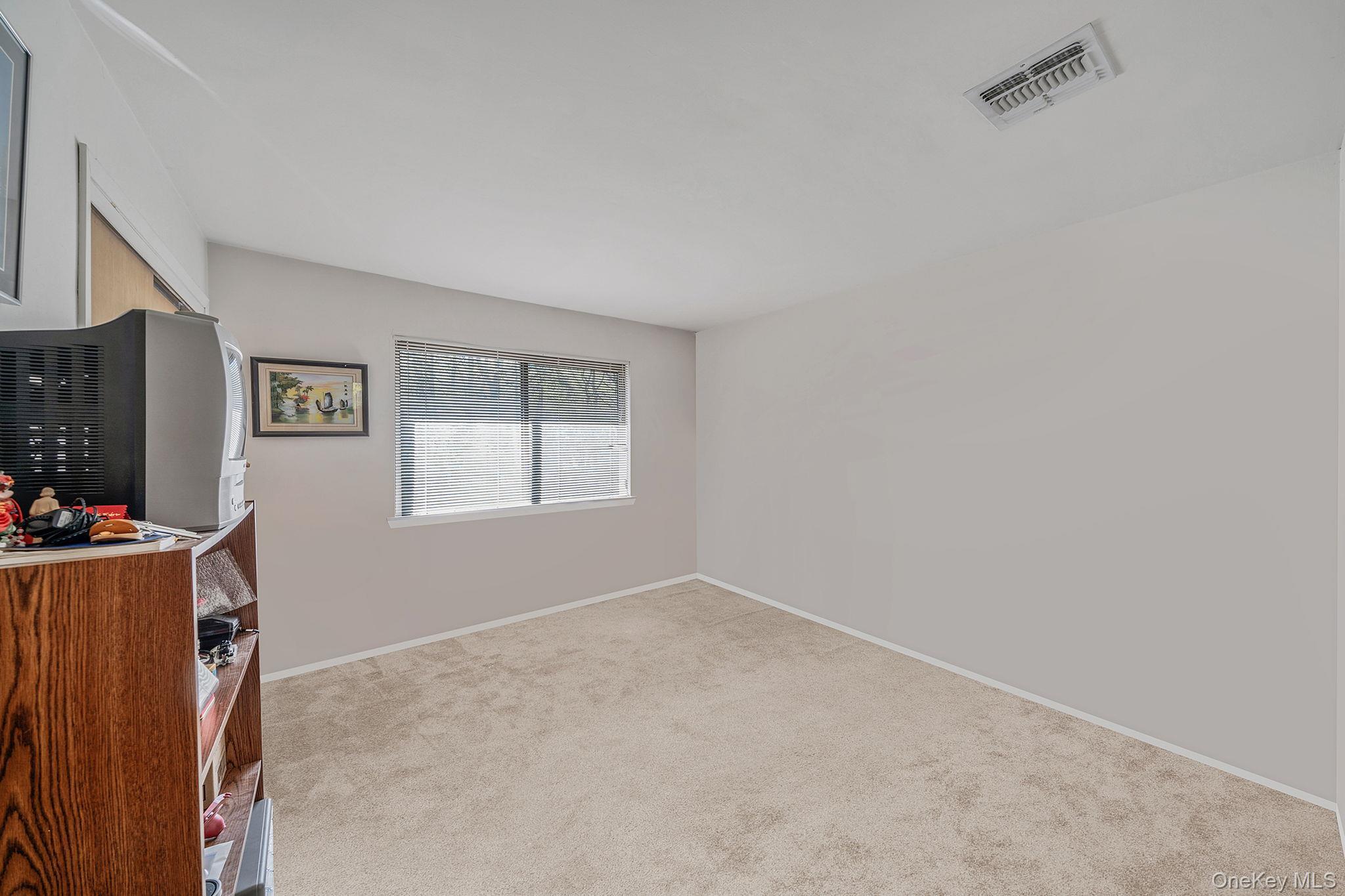 Single Family Lily Drive Suffolk County, NY 11720, MLS-995561-30
