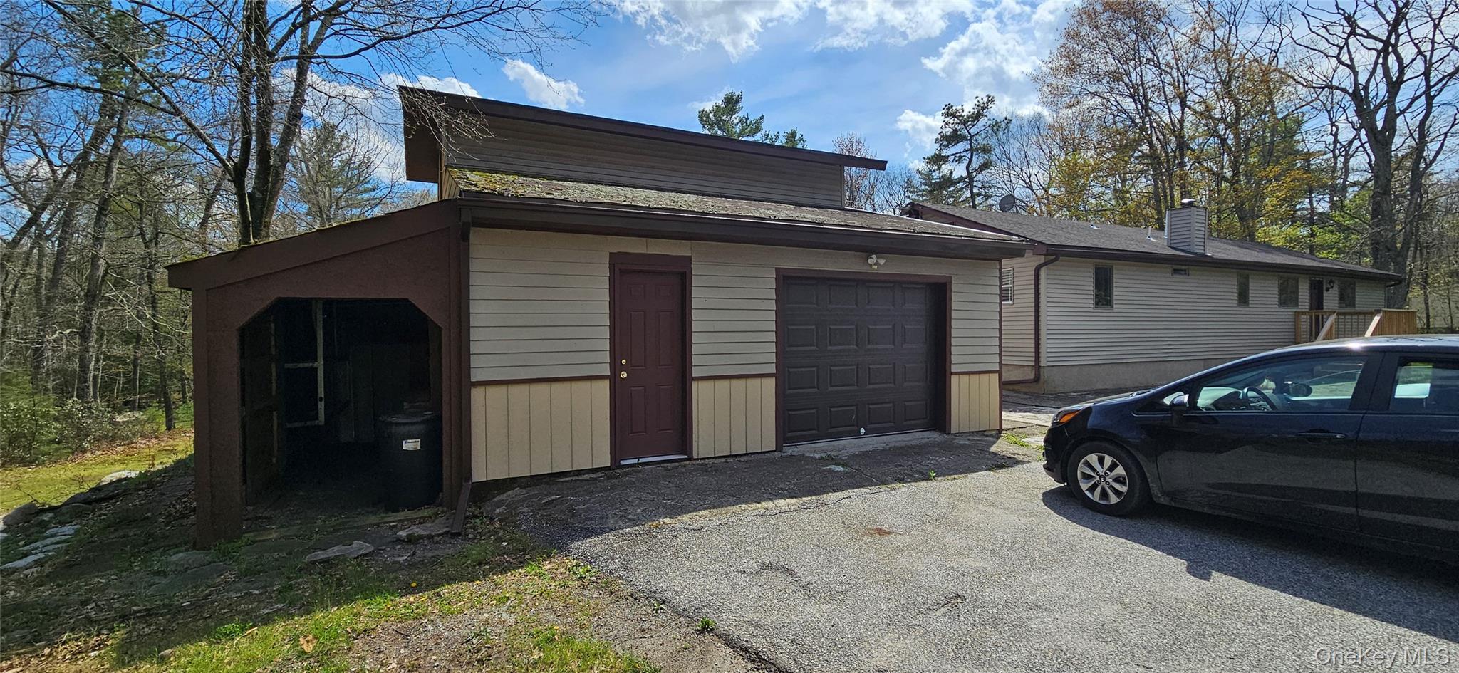 Single Family Peenpack  Orange County, NY 12780, MLS-995565-33
