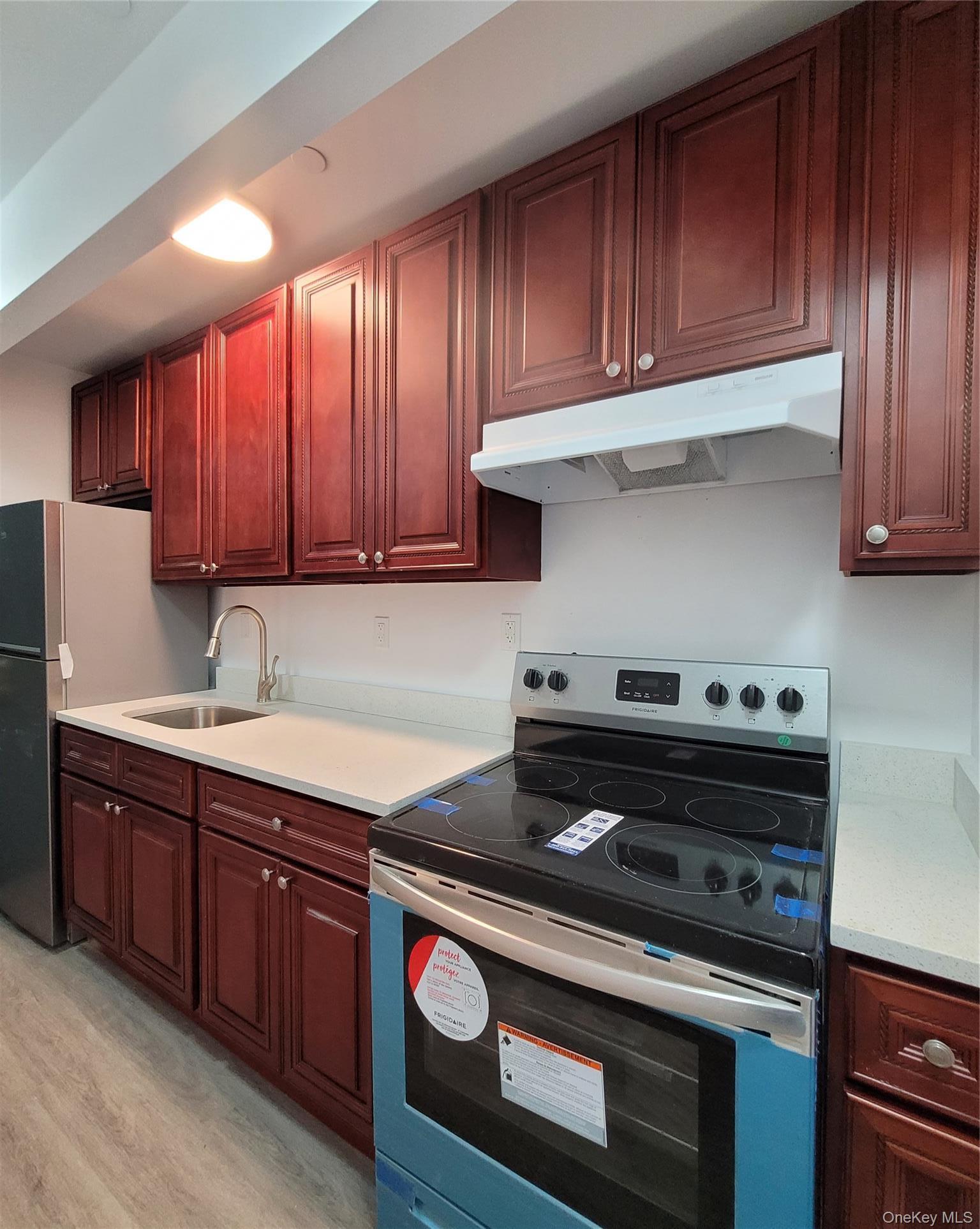 Single Family Laconia  Bronx, NY 10469, MLS-995568-15