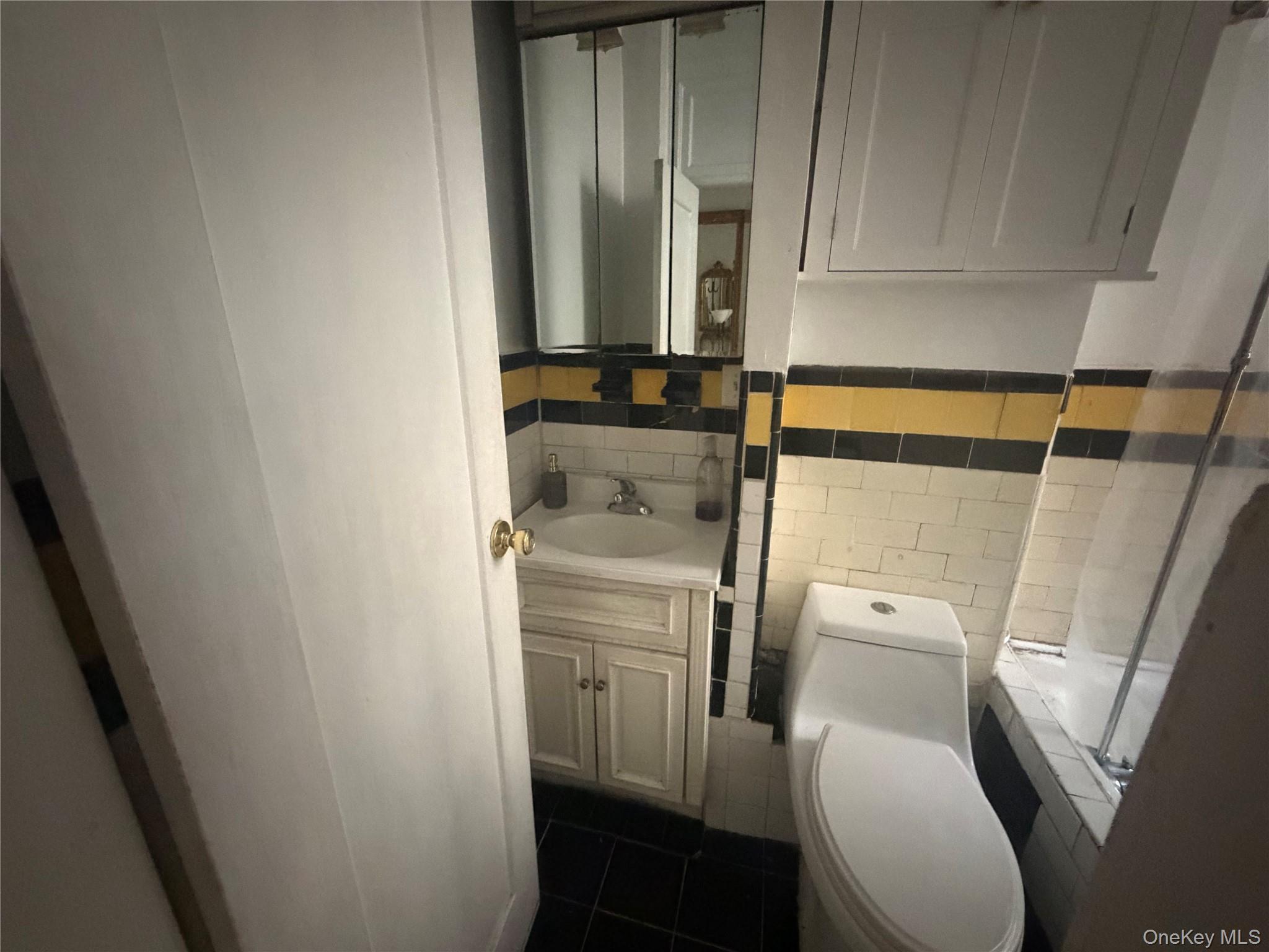 Coop E 15th Street  Manhattan, NY 10003, MLS-995583-10
