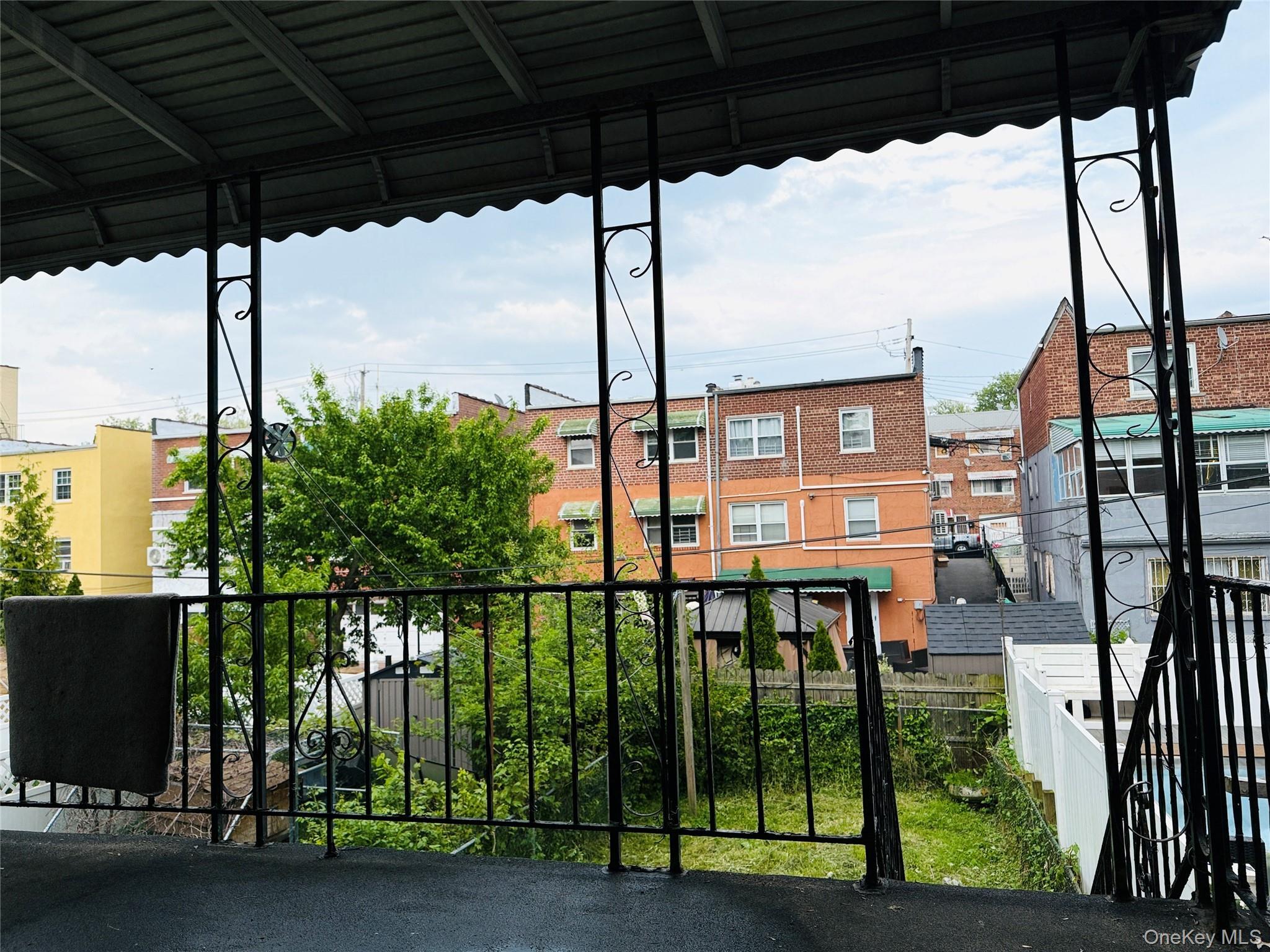 Single Family Bouck  Bronx, NY 10469, MLS-995607-2