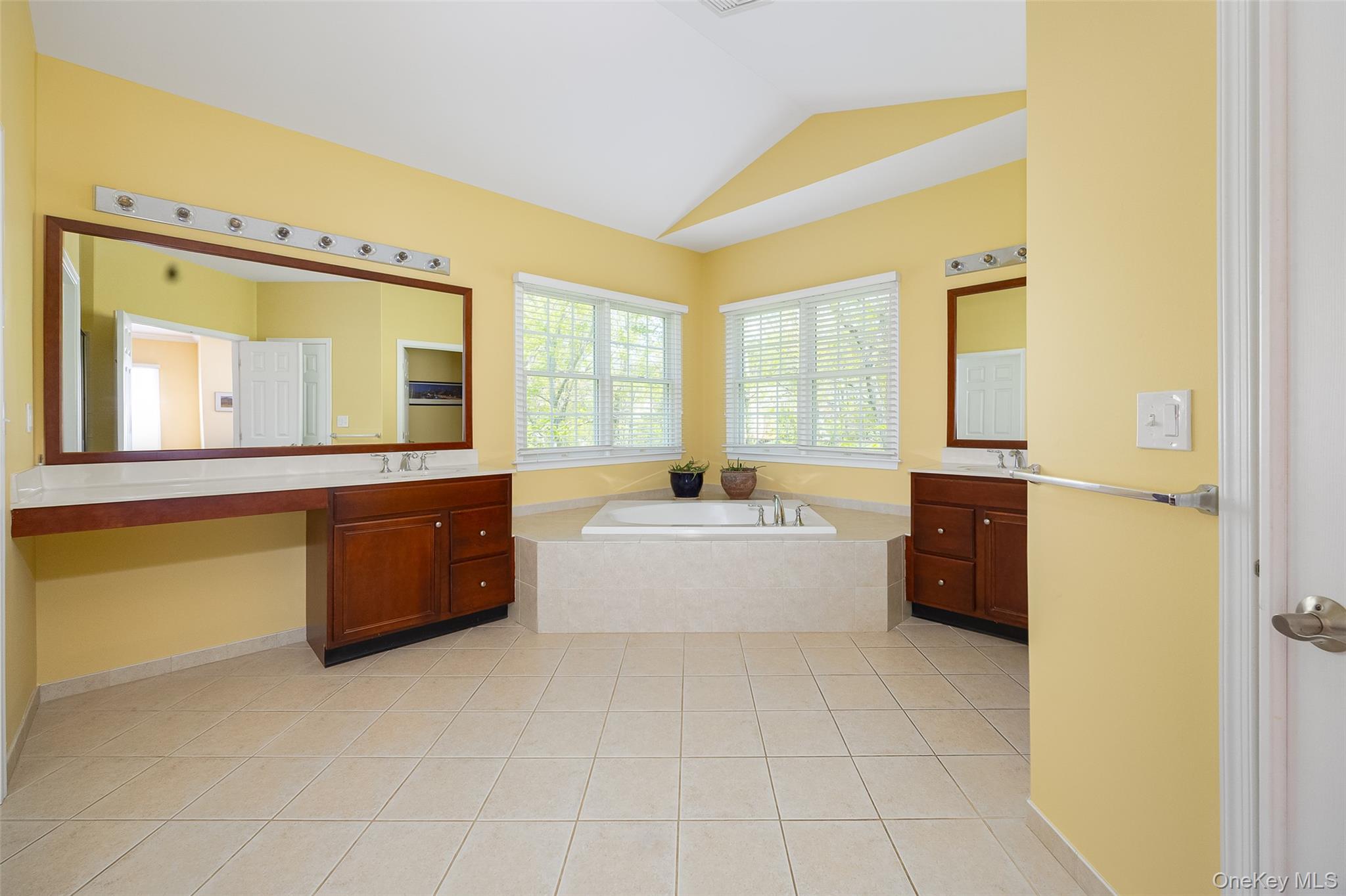 Single Family Hayden  Dutchess County, NY 12603, MLS-995611-25