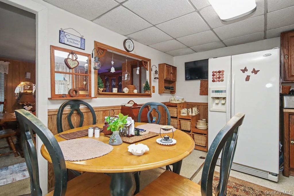 Single Family Irish Cape Ulster County, NY 12458, MLS-995615-17