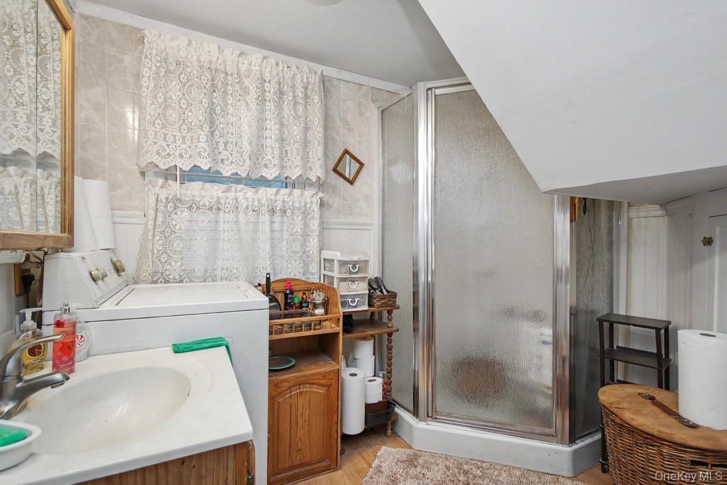 Single Family Irish Cape Ulster County, NY 12458, MLS-995615-23