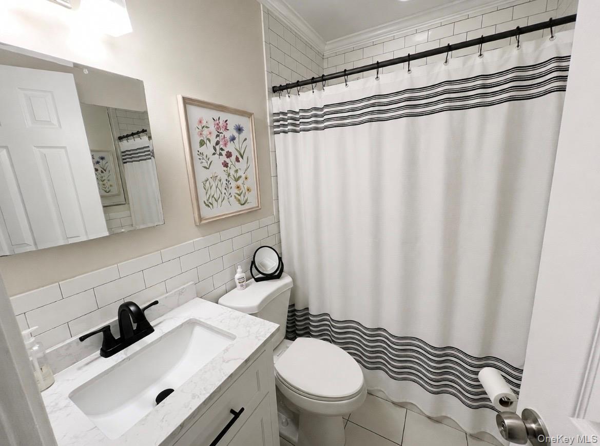Single Family Bay Street Suffolk County, NY 11934, MLS-995617-8
