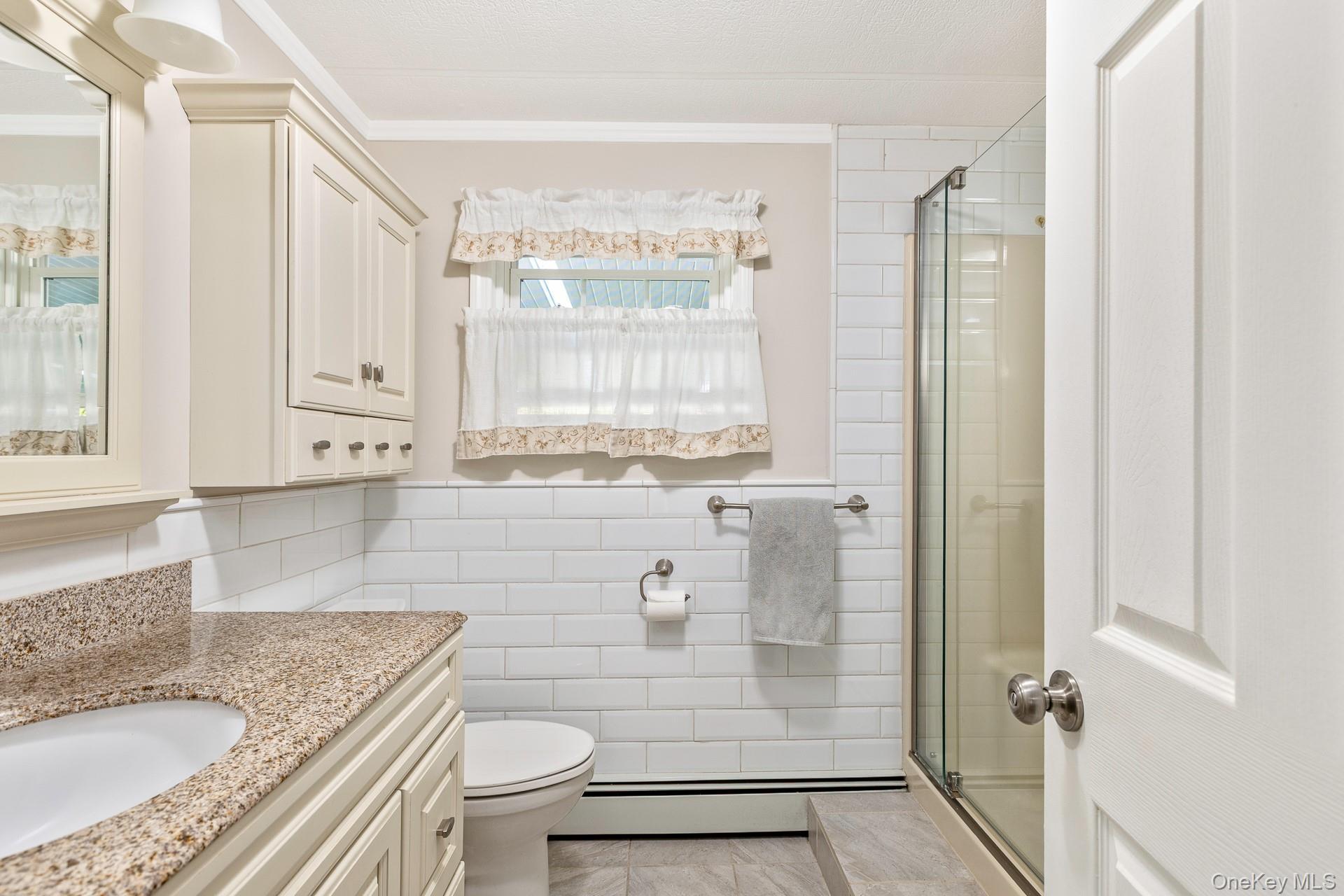 Single Family Middle Road Suffolk County, NY 11933, MLS-995626-18