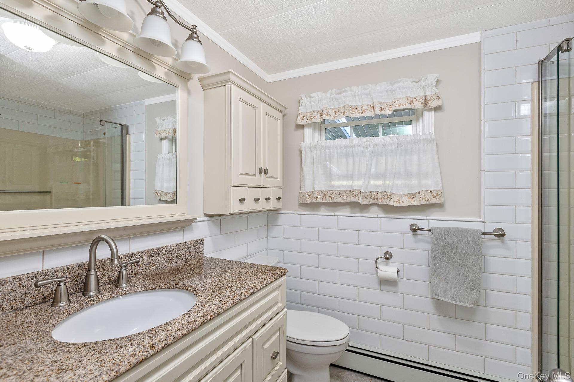 Single Family Middle Road Suffolk County, NY 11933, MLS-995626-19