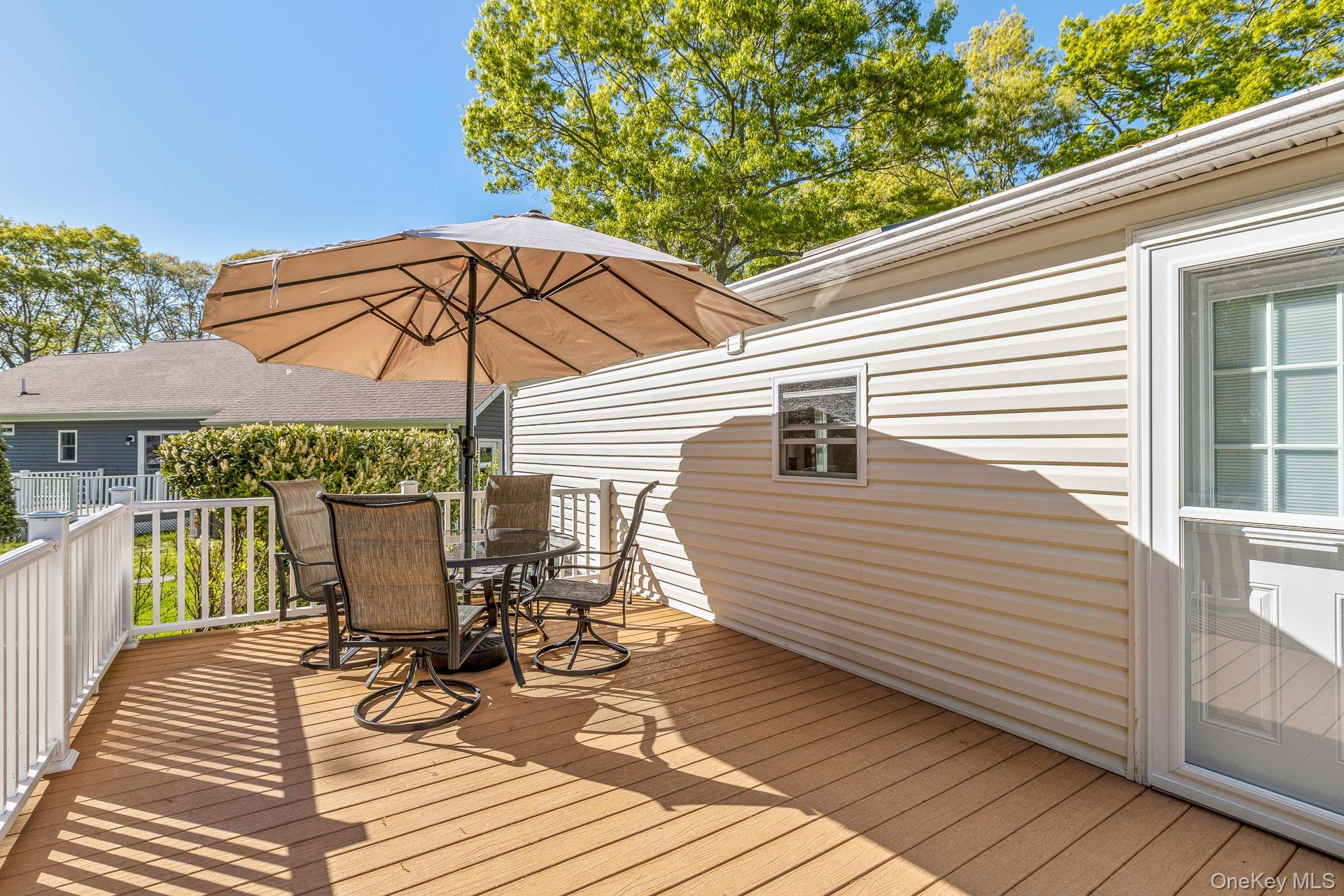 Single Family Middle Road Suffolk County, NY 11933, MLS-995626-27