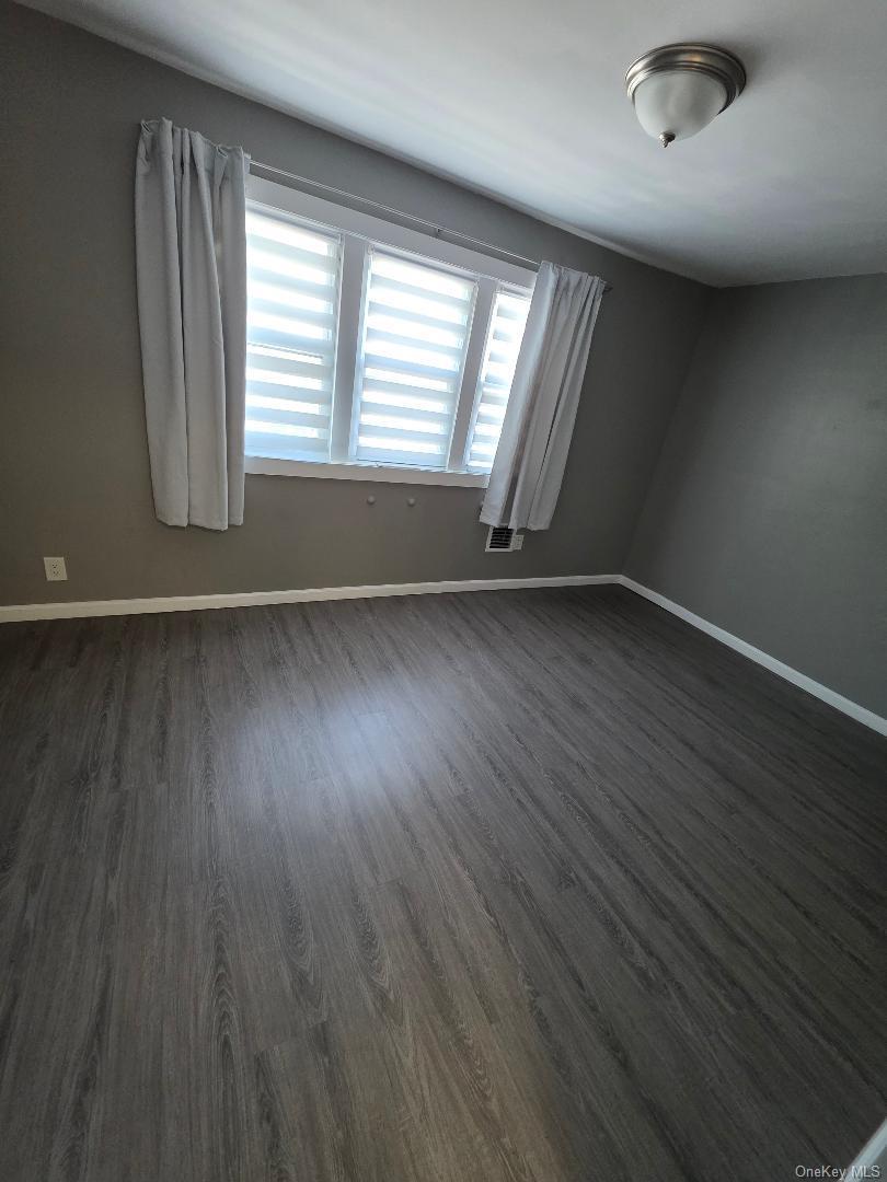 Single Family 76th  Queens, NY 11421, MLS-995643-8