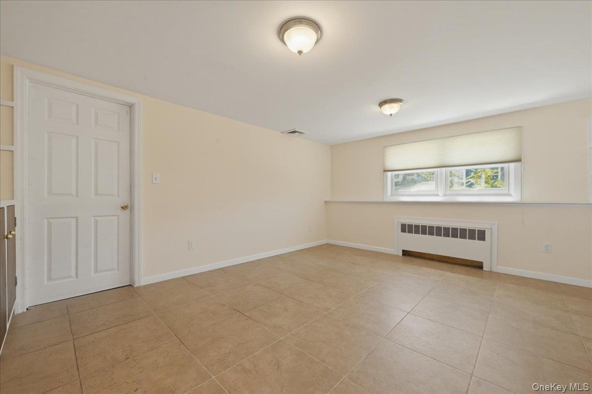 Single Family State  Nassau County, NY 11561, MLS-995668-24