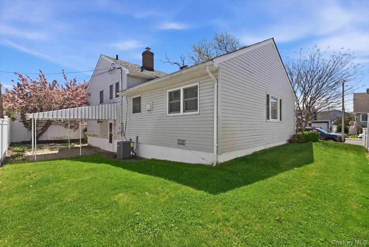 Single Family State  Nassau County, NY 11561, MLS-995668-28